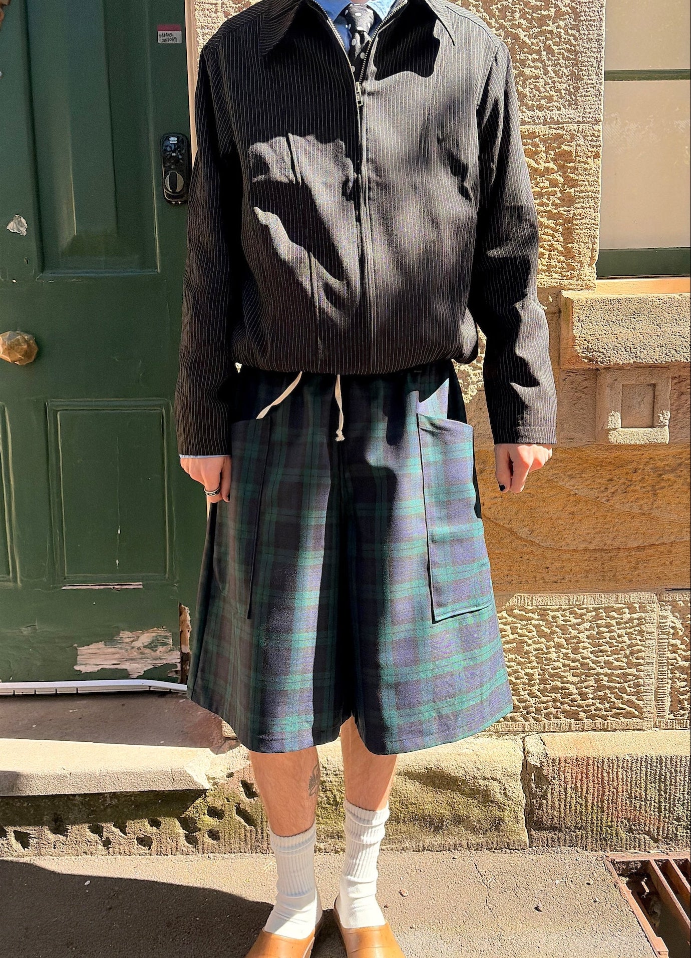 TARTAN STUDIO SHORTS