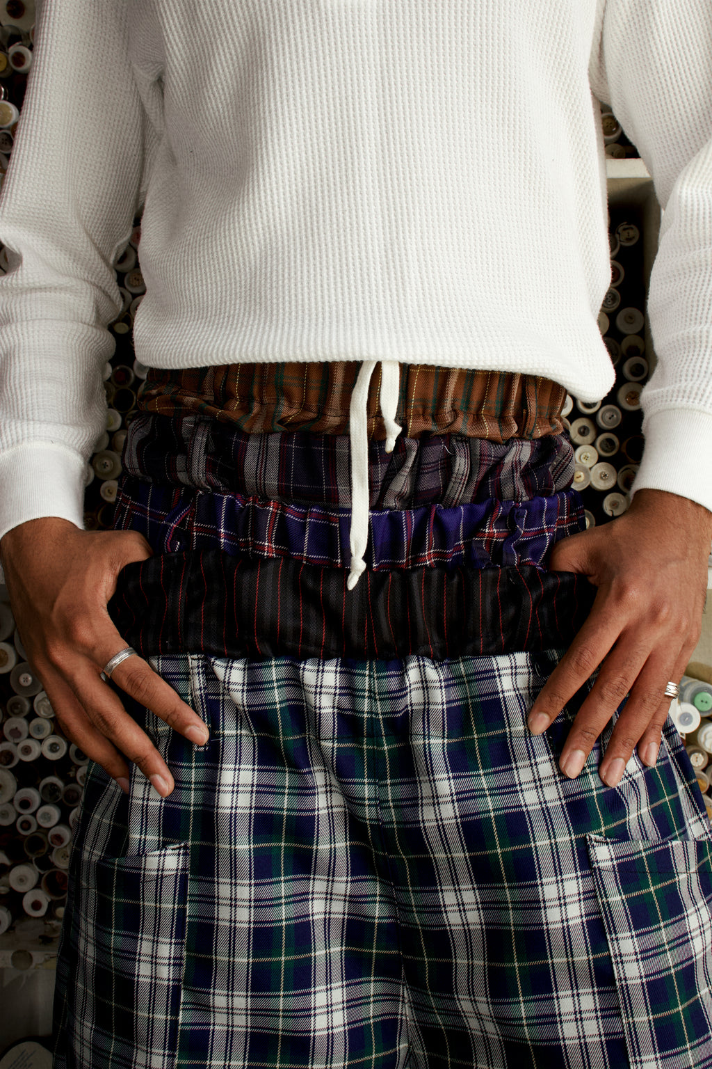 TARTAN STUDIO SHORTS